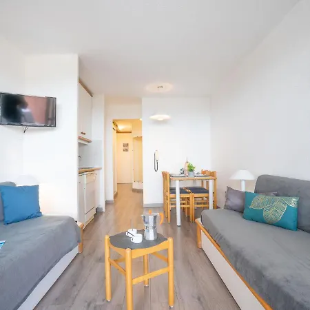 Apartamento Le Village - E1212 By Interhome *