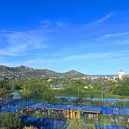 Le Village - E1212 By Interhome