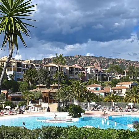 Village Cap Esterel - Le Village-25 By Interhome