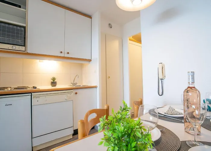 Appartement Le Village - E1212 By Interhome *